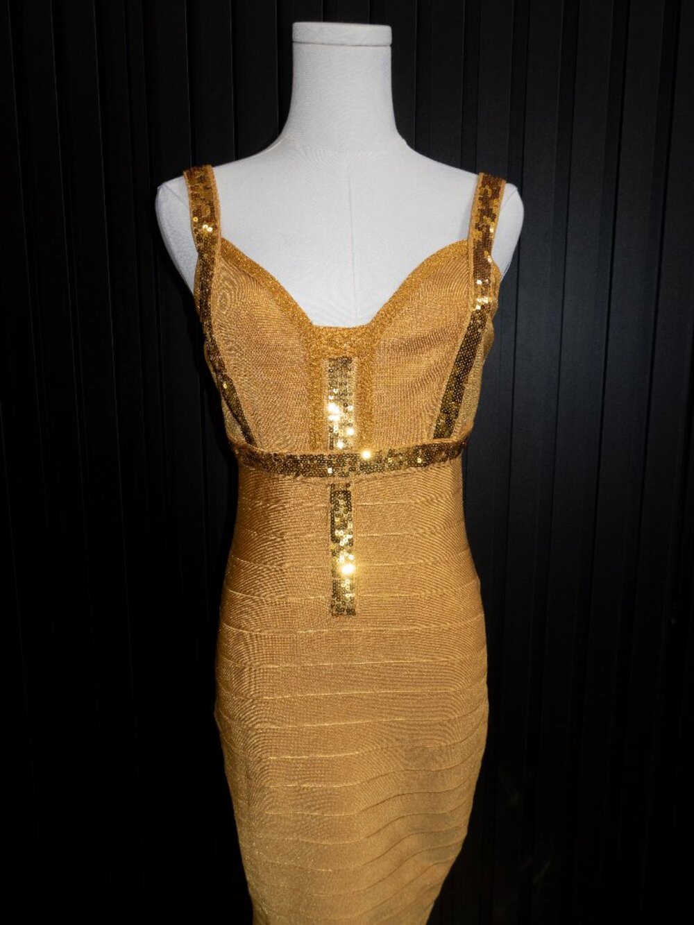 Gold Metallic Bandage Bodycon Midi Dress Sequin Trim Sweetheart M